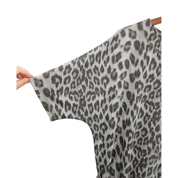 Peyton Jensen Blakely Animal Print Top Womens Sz S Small Dolman Baggy Boxy Soft - Picture 6 of 12